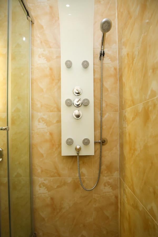 Tafa Deluxe Apartment Vlorë Exteriér fotografie