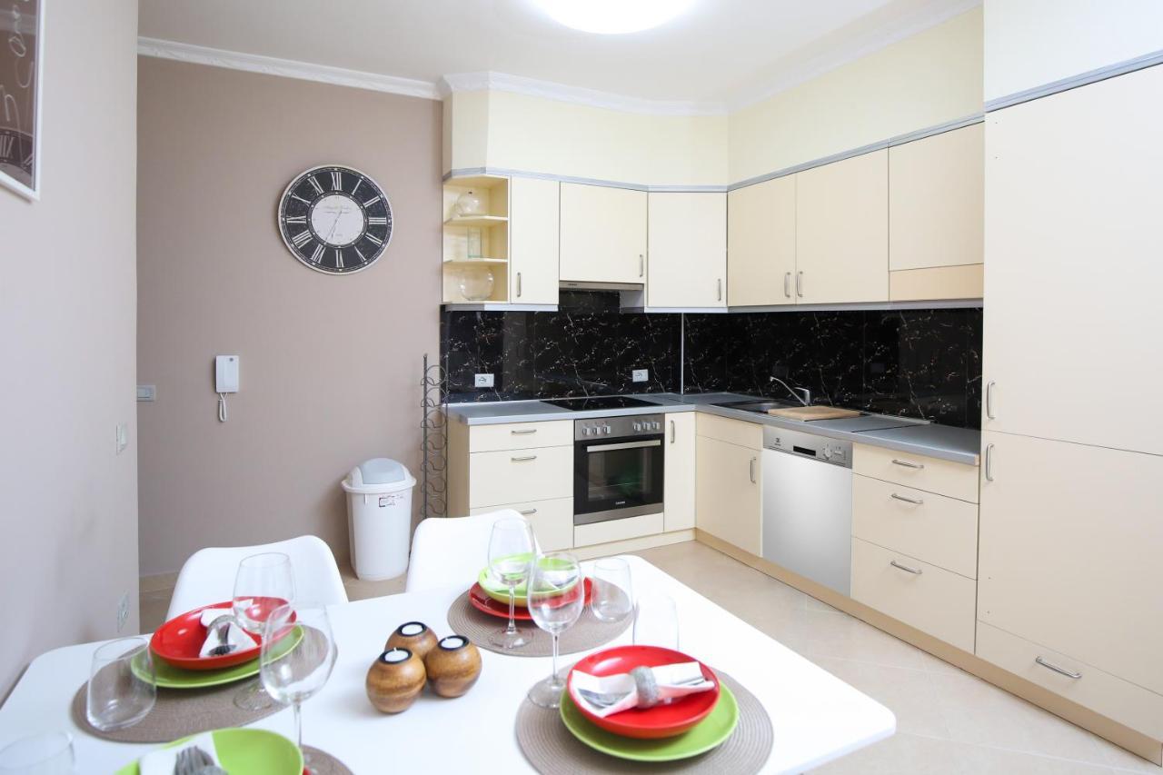 Tafa Deluxe Apartment Vlorë Exteriér fotografie